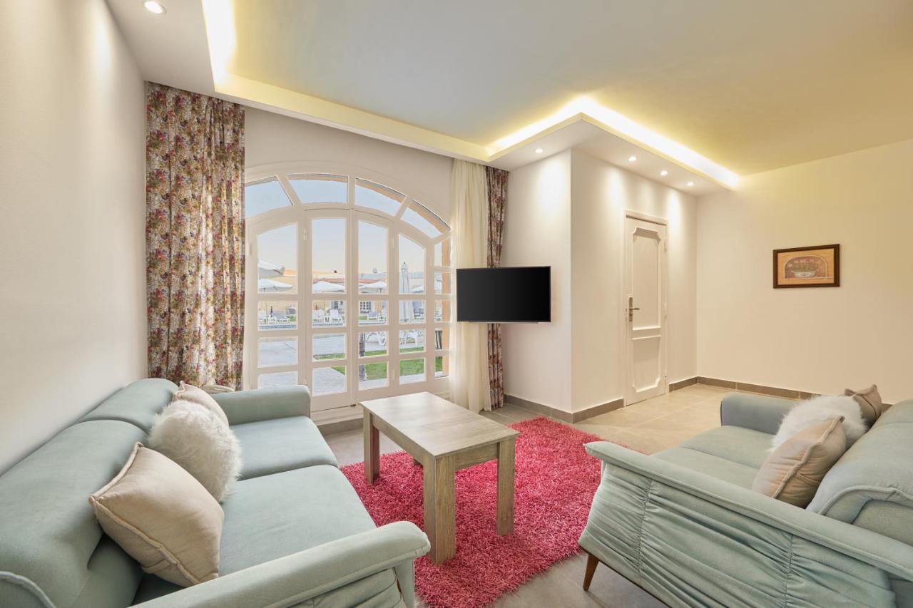 Le Royal Marina Hotel El Alamein Exterior foto